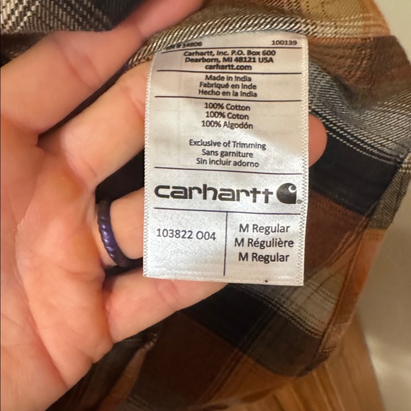 Men’s Carhartt Flannel Button Down - Picture 4 of 5